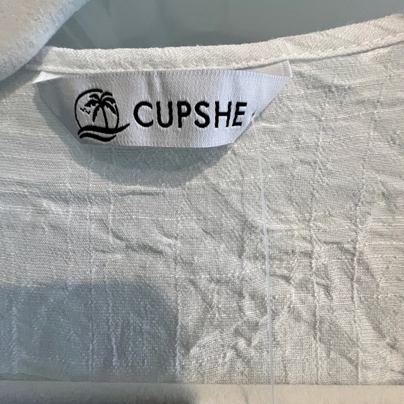 Cupshe Light & Delicate White Cover-Up Kimono~Small - Picture 12 of 15